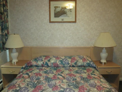 Tropicana Suite Hotel image 12