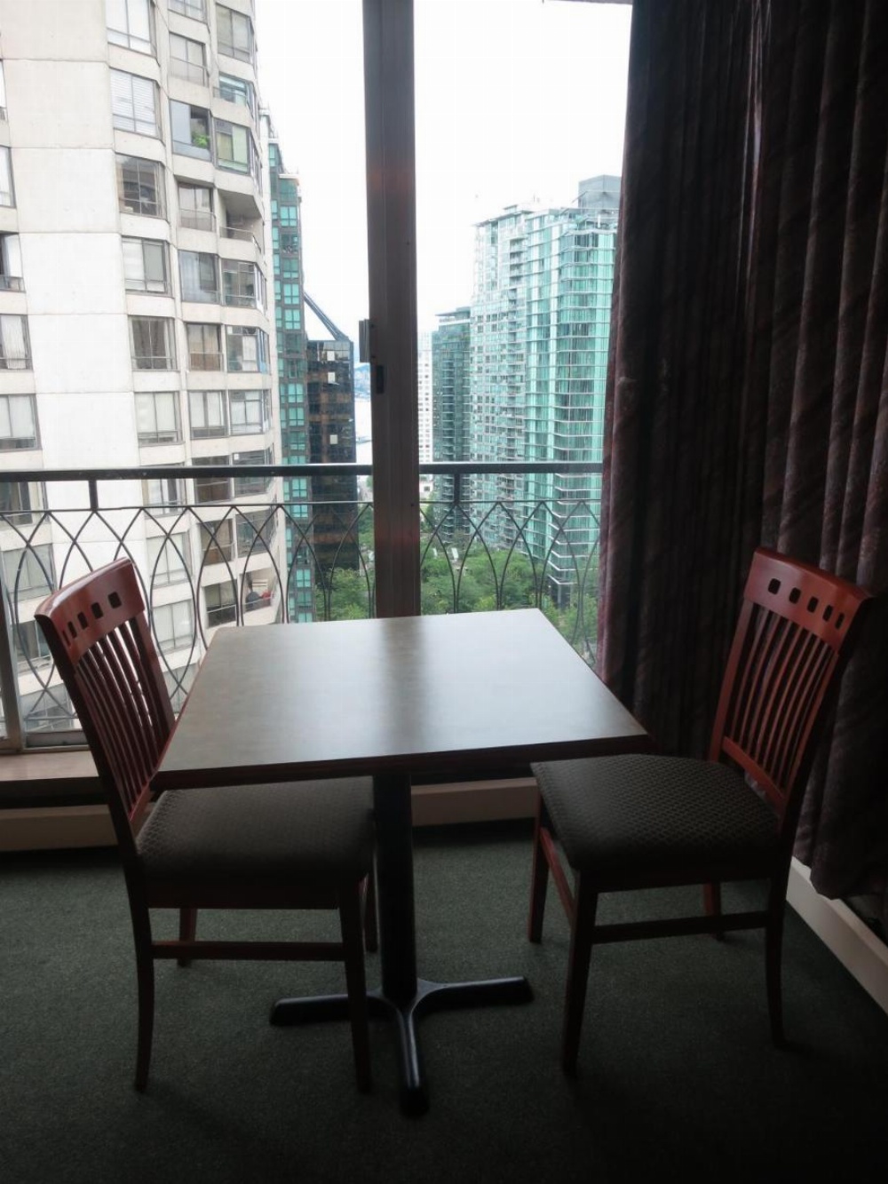 Tropicana Suite Hotel Image 13